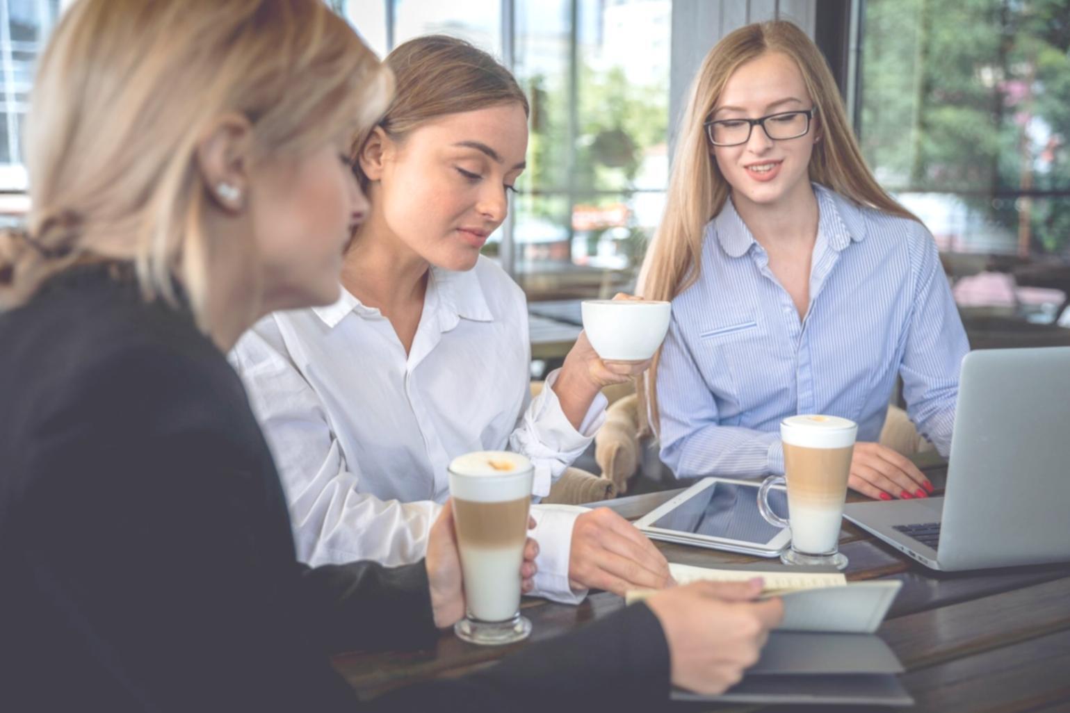 Moderne Finanzanalyse und Datenverarbeitung